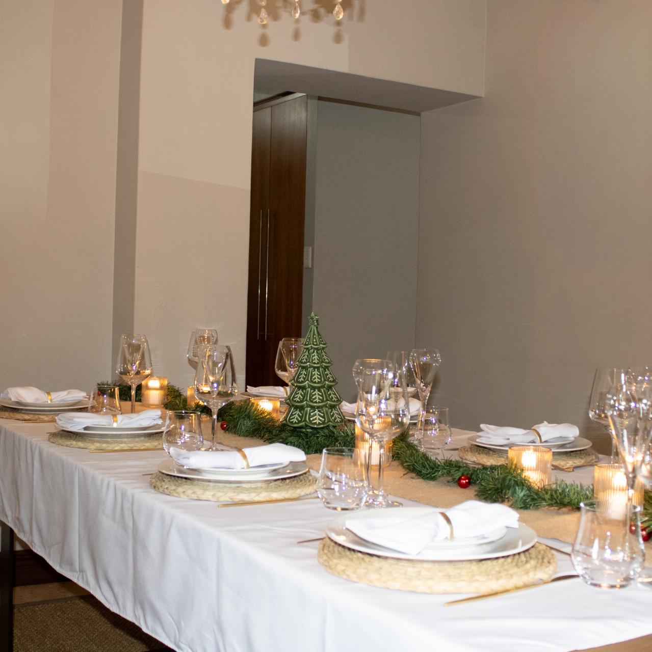 Dinner Party in a Box - Classic Christmas Charm