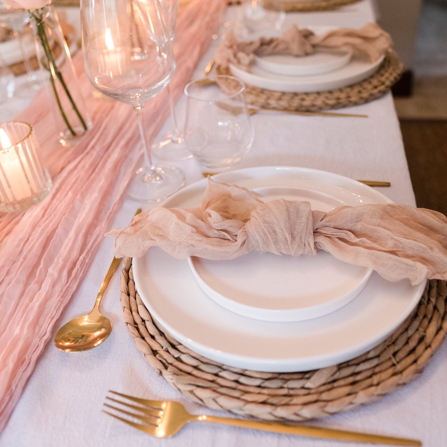 Dinner party in a box - Pretty in Pink